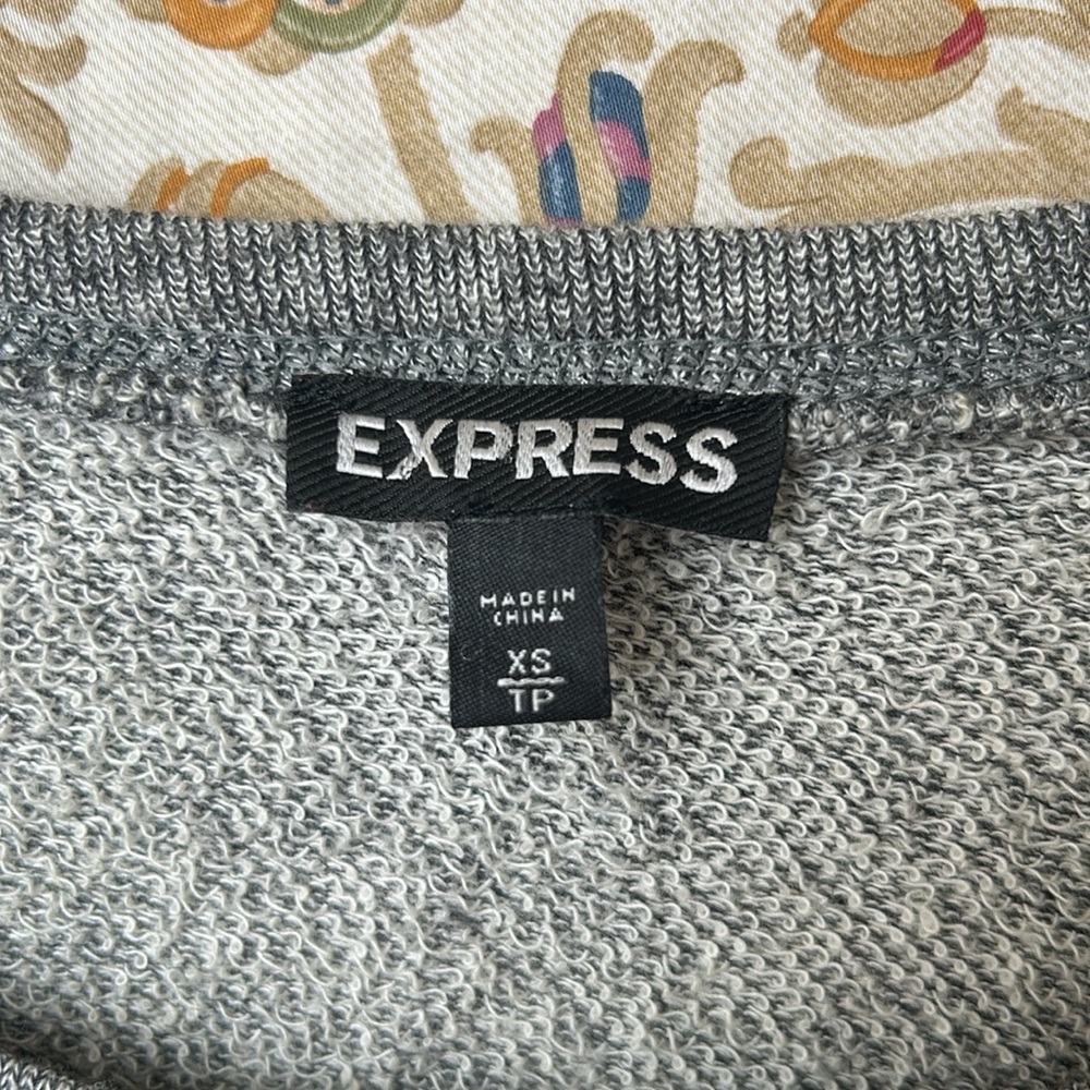 Express Gray/Silver Sequin Sweater Drop Shoulder … - image 7
